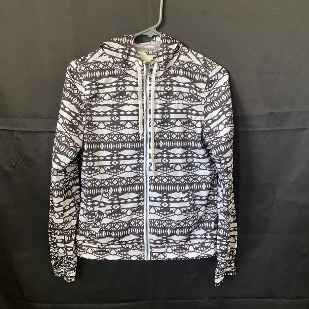 wind breaker